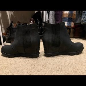 Brand new Sorel booties.